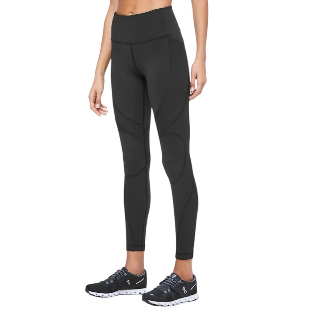 Lululemon Black Leggings On Repeat 7/8 tight